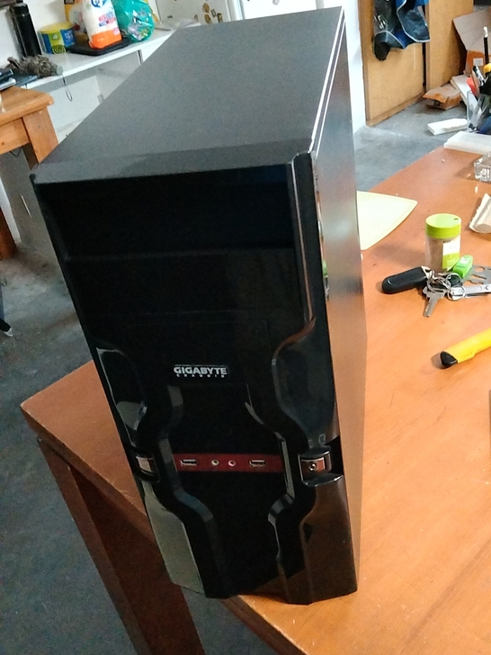 三核台式电脑主机，正常使用，具体配置见图。...