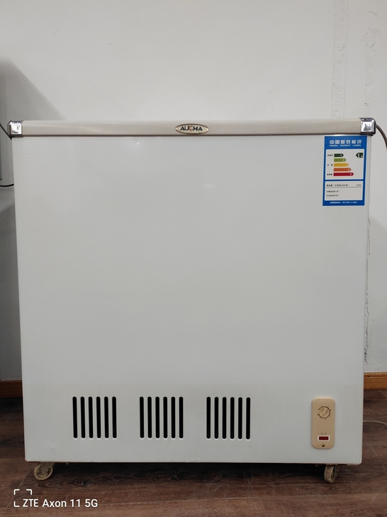澳柯玛小冰柜八成新左右低价转让可送货上门原...