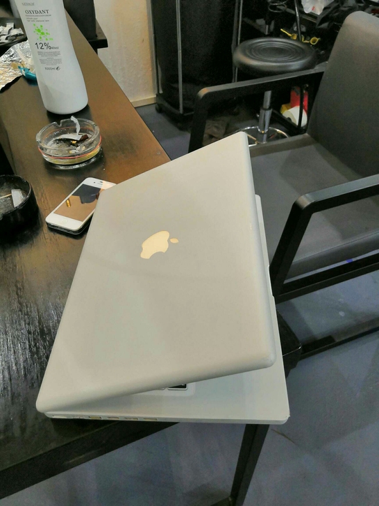 女生个人闲置苹果MacBook pro##...