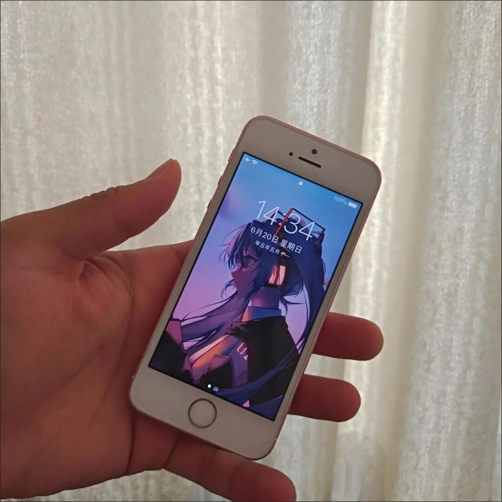 二手苹果SE 64g无锁插卡即用有指纹有像...