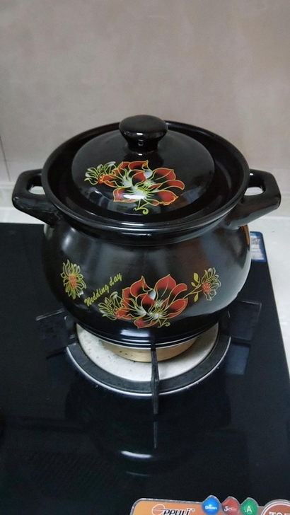 全新砂锅煲汤锅陶瓷锅3升,转让了 ,店铺不...