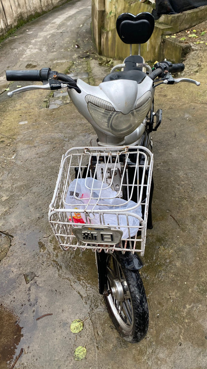 新日电动车，48伏12安，速度可以，正常使...