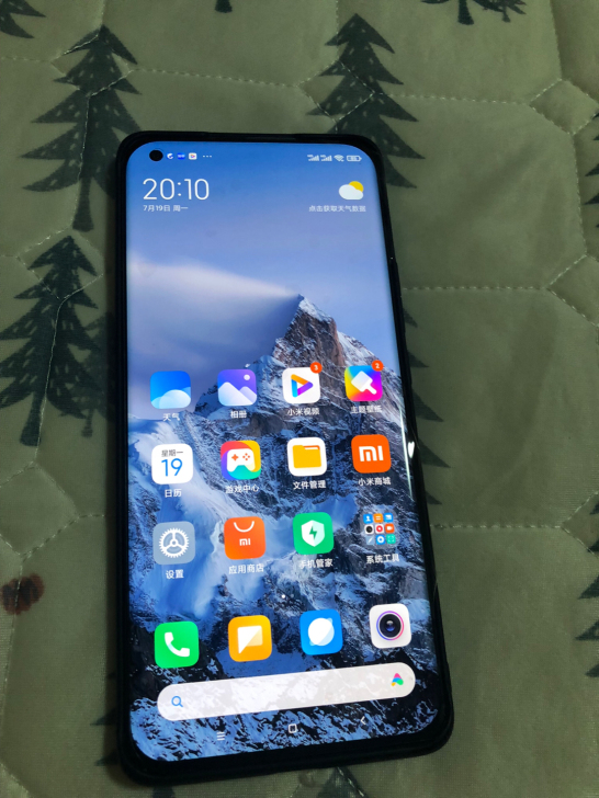 小米11 8+256g，激活日期2021年...