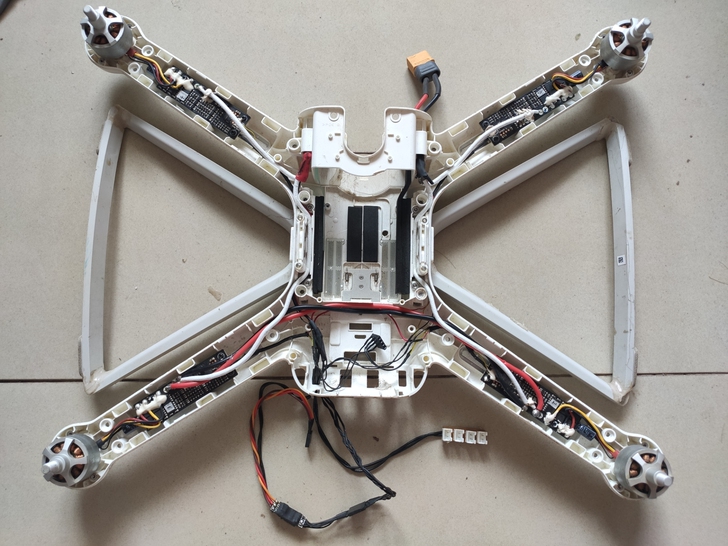 小米无人机电调 电机，四轴无人机电调 电机