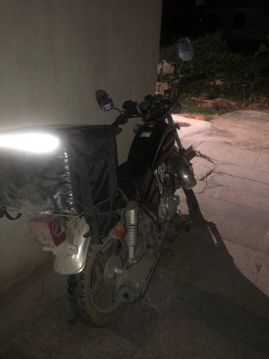 太子125 车况不是很好。黑车。发动机有问...