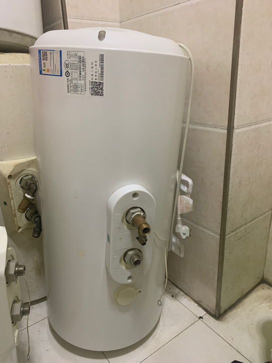 出几个海尔统帅热水瓶，可以正常使用，有40...