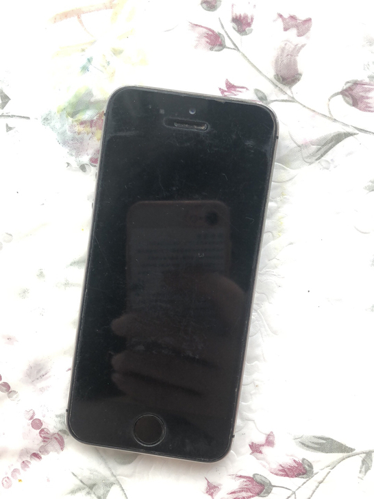 苹果5s，iphone5s，新旧如图，屏幕...
