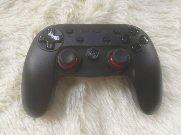 gamesir手柄，就这个无其他东西。