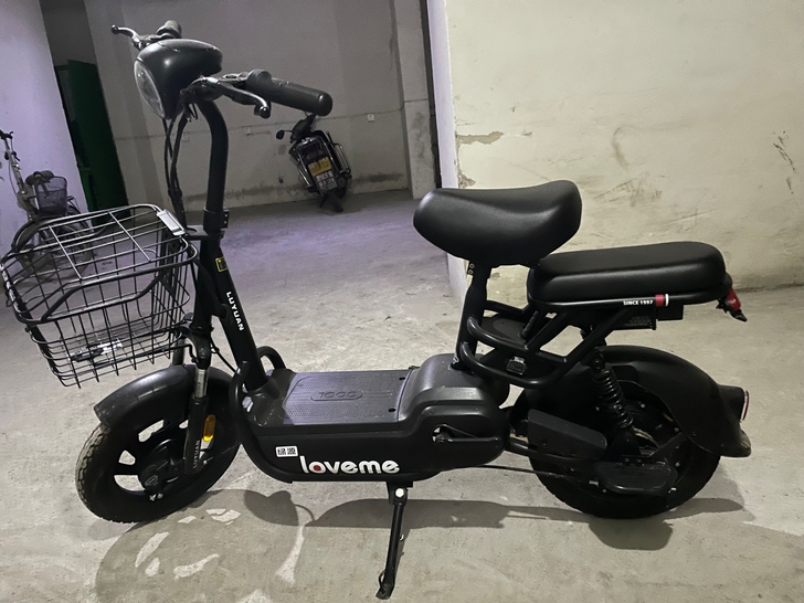 转让新买的绿源电动车一辆