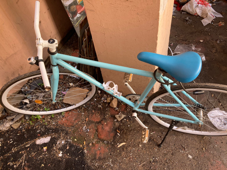 出售死飞自行车   前后外带新换  120...