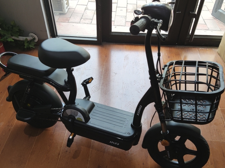 小刀电动车，全新电动车，不接受还价