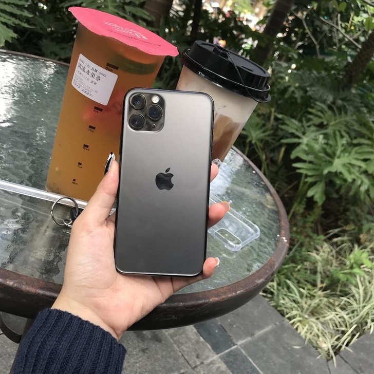 苹果 11ProMax 走平台 顺丰即发 ...