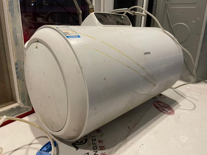 海尔热水器，60升