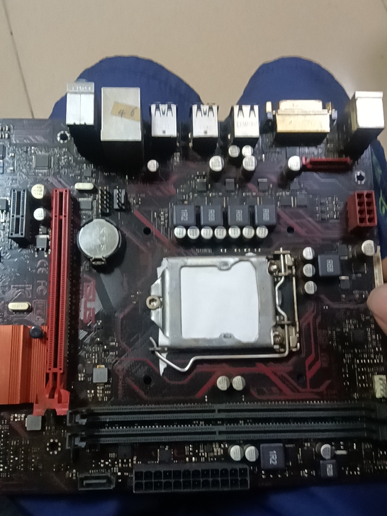 大量电脑主板，便宜处理