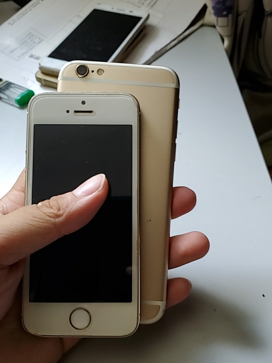 苹果6 16G和一个5s打包出售