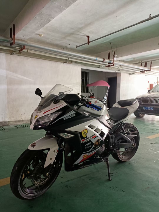 小忍者摩托车