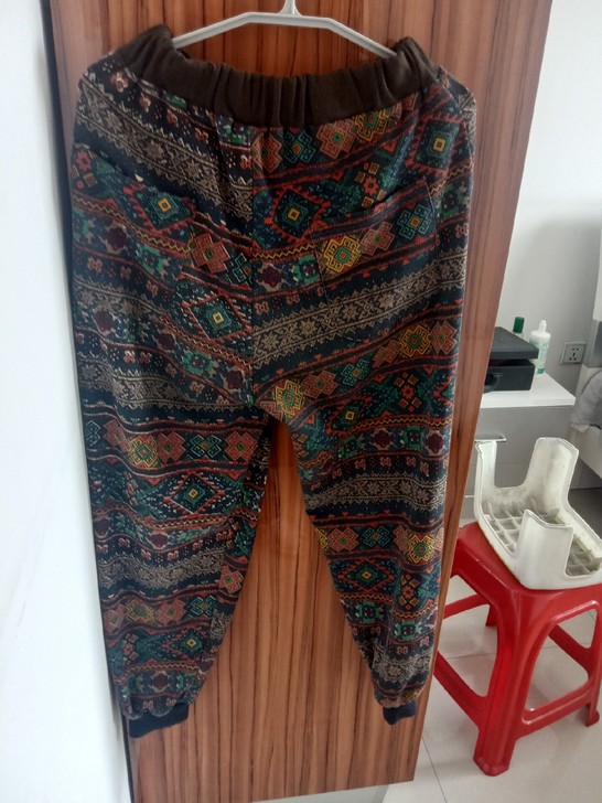 棉质裤子，男款，我感觉男女都能穿，宽松款