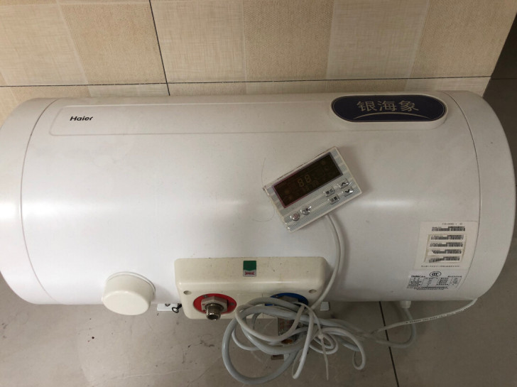 海尔热水器，天津自提，85新转手原因 40升