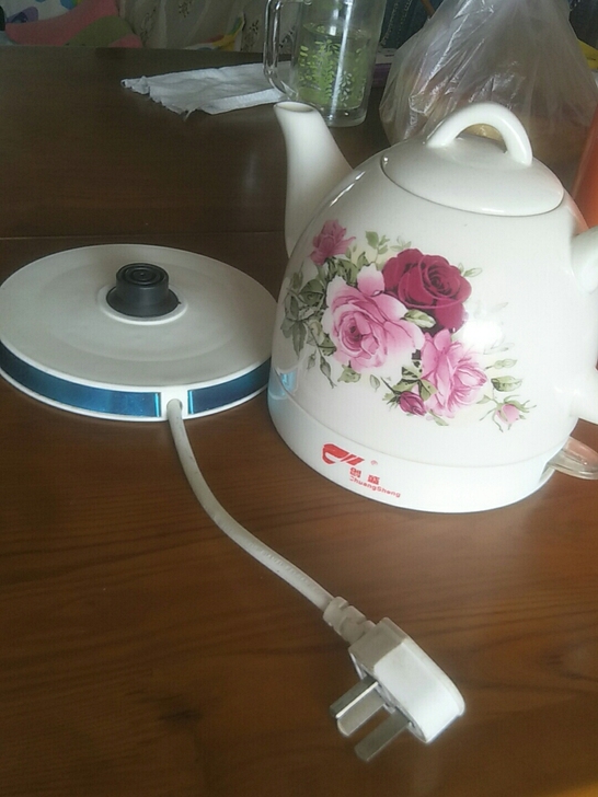 电热水壶，陶瓷