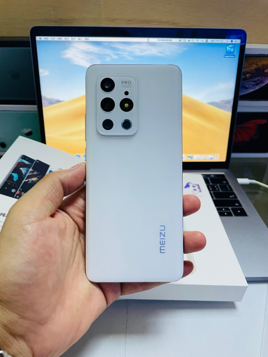 魅族18pro 5G 8+128g 飞雪流...