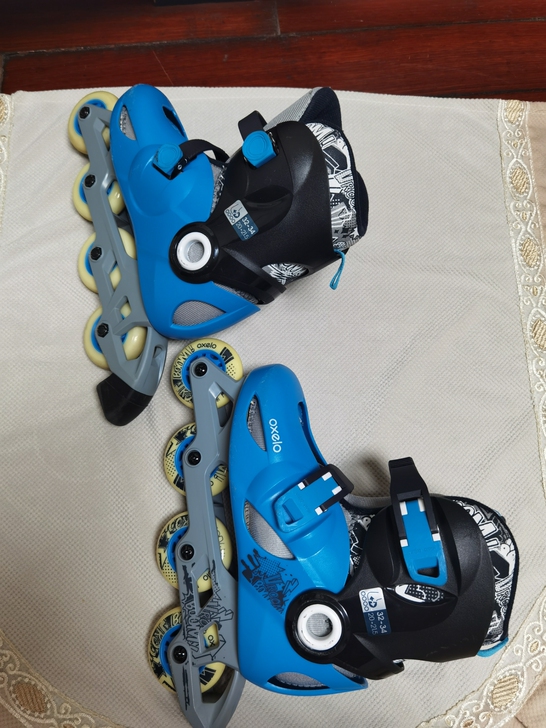 迪卡侬轮滑鞋，98层新！