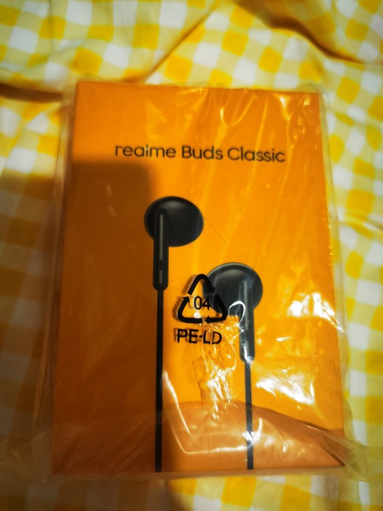 真我耳机一副全新