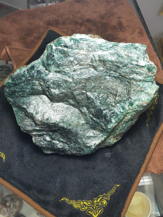 磷灰石原石，6.16公斤重，非常好的一块摆件