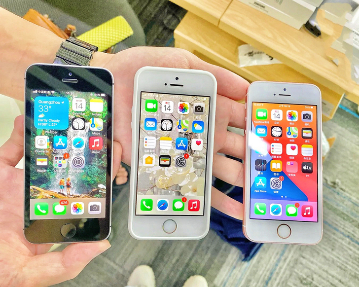 iPhone se苹果se原装 二手手机游...