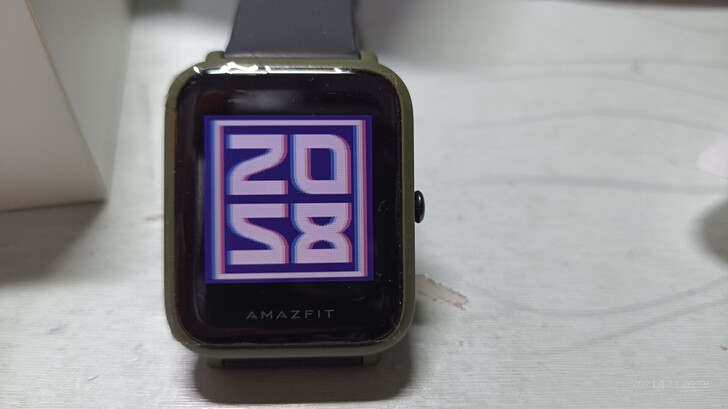 AMAZFIT 华米米动手表青春版 卡其绿。