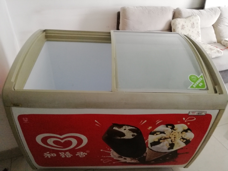 家里已经有大冰箱了，这个冰柜用不上了，制冷...