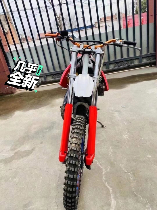 川崎越野高赛，正品川崎125二冲程。动力暴...