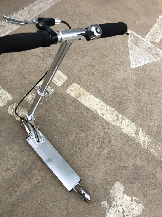 日本进口全铝两轮滑板车3-20岁儿童滑轮车...