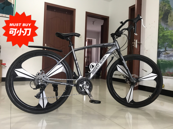 27速公路车，车稍微有些高，骑行姿势不太舒...