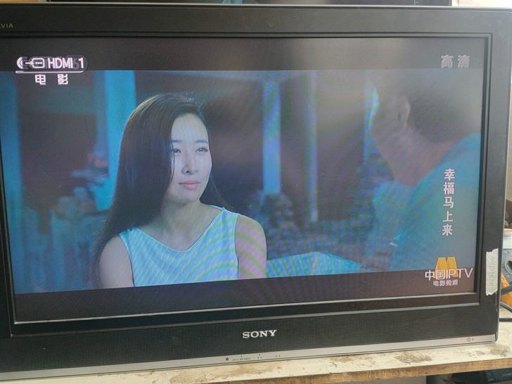 索尼 SONY32寸液晶电视机，老款的无任...