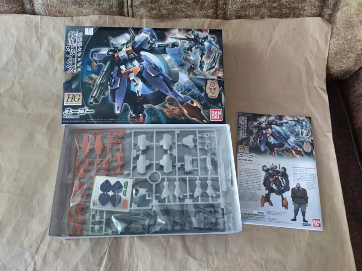 万代 HG 铁血 雨果