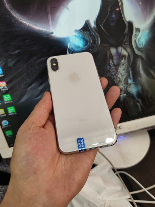 iPhone X 256 GB.美版无锁全...