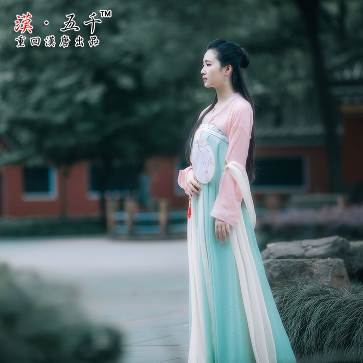重回汉唐汉服  齐胸襦裙  全新   s码