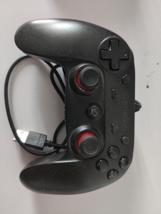小鸡手柄 有线版，功能正常没问题，几乎没怎...
