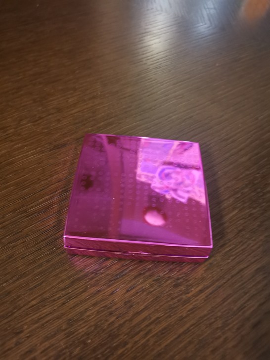 移动充电宝，6000ah，适合女性，可当化...