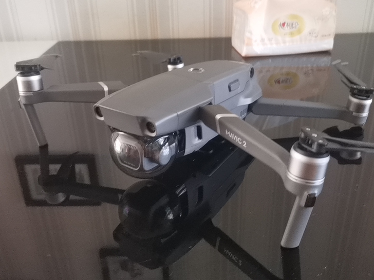 大疆御2专业版,自用,不怎么飞闲置,8成新...