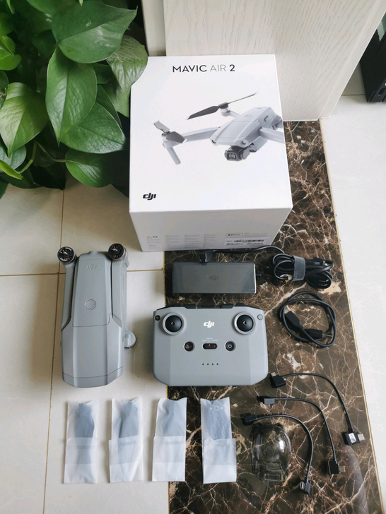 w5号大疆air2标配，激活时间：2020...