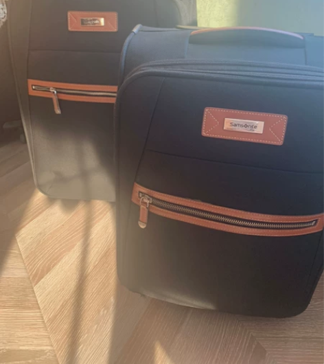 空姐专用全新箱包，大号，小号密码锁，闲置物...