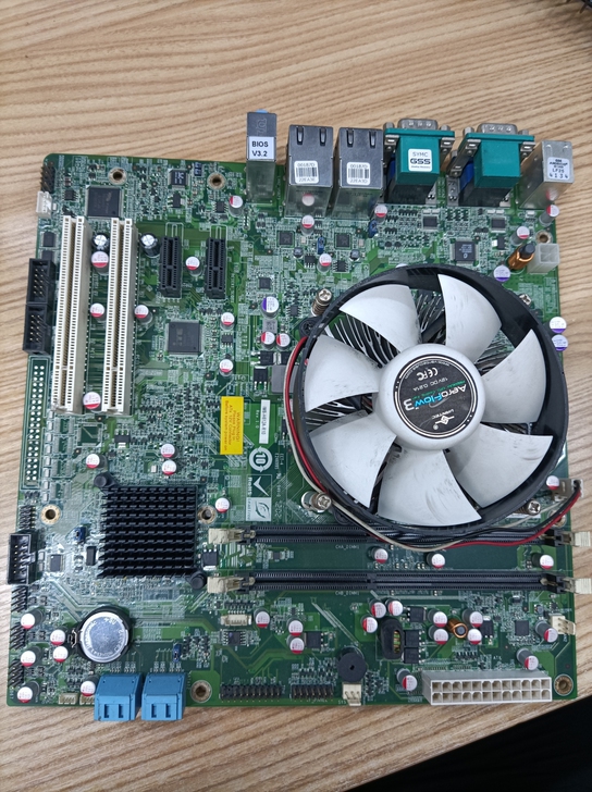 IMB-H612A-R10主板，带G202...