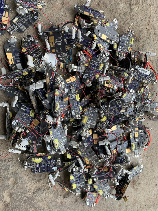 小米无人机电池解锁技术求购 有会芯片解锁的...