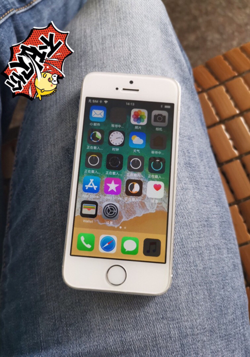 二手苹果5/5s可插卡学生机老人机备用机i...
