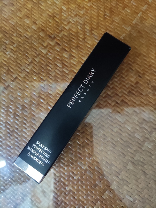 完美日记隔离霜 102粉紫色 仅拆了塑封，...