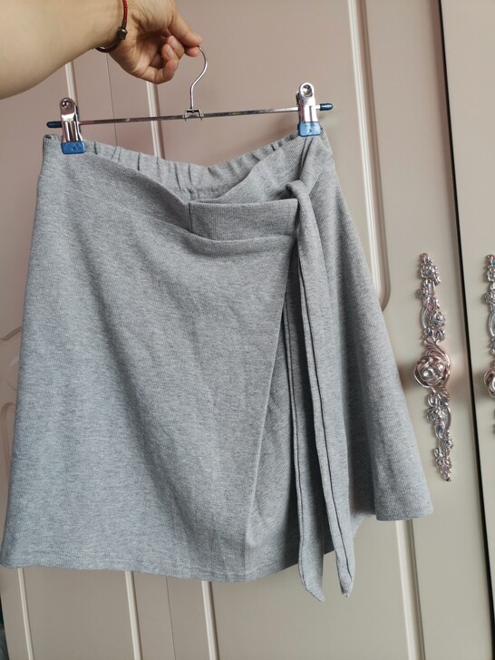 全新missstudio小众设计感半身短裙...