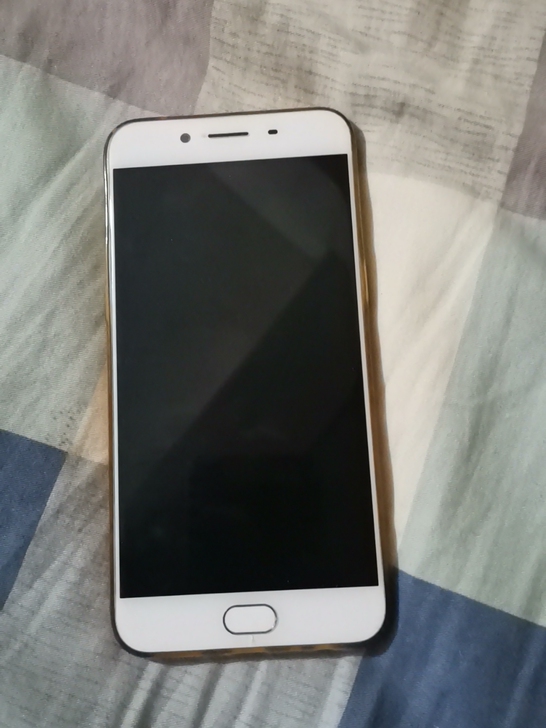 oppor9st手机，八成新，内存4+64...