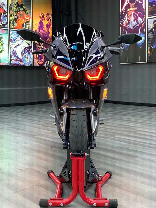 摩托车街车 二手全新摩托车国四电喷H2跑车...