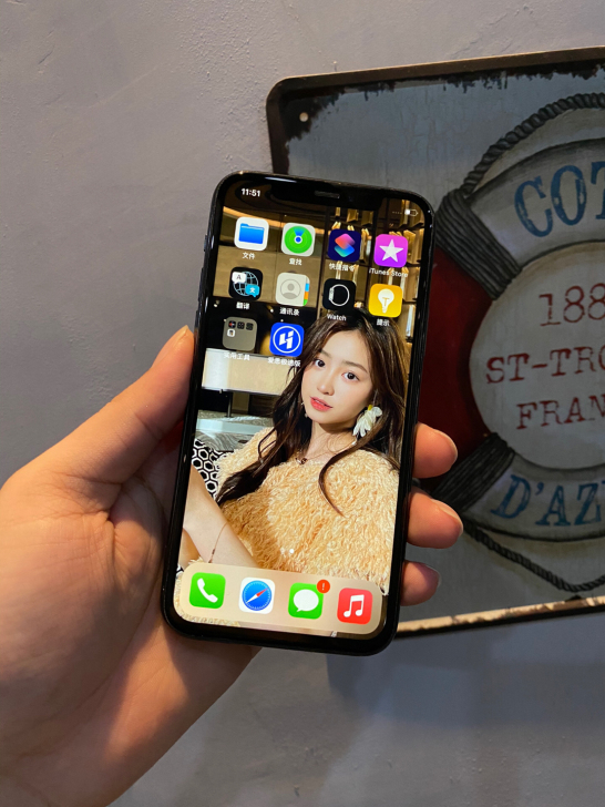 有面容iPhone 11 promax 暗...
